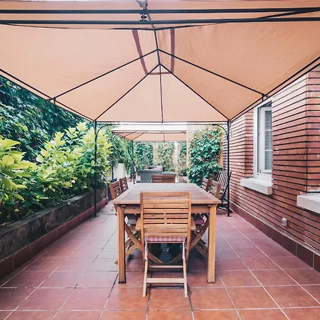 Neguri Geltokia By People * ビルバオ