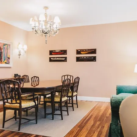 Neguri Geltokia By People