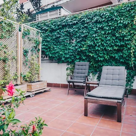 Neguri Geltokia By People *